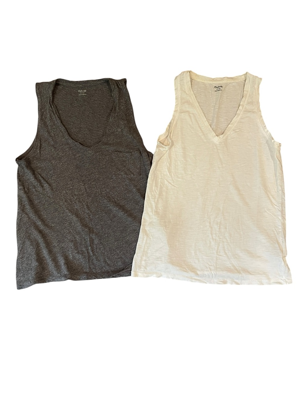 Set of 2 Madewell V Neck Tanks XS
